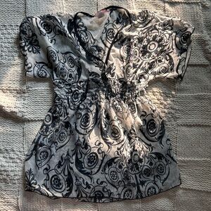 Y2K Max Rave Baby Doll Black and White Paisley Short Sleeve Top
